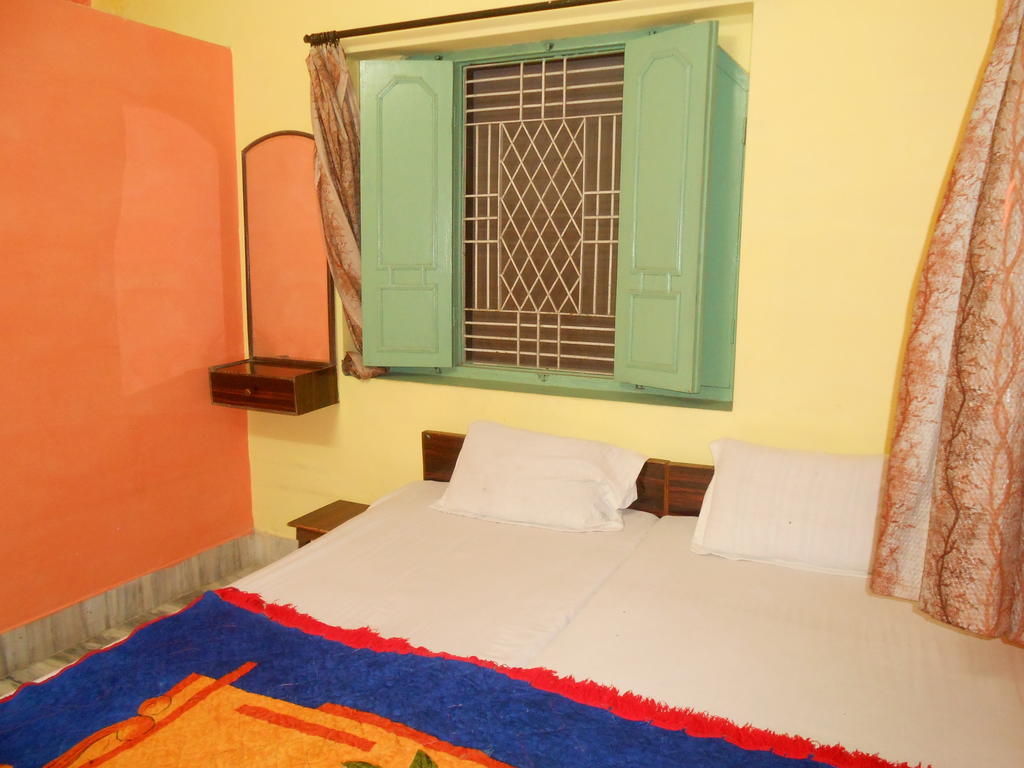 Elvis Guest House Varanasi Bilik gambar